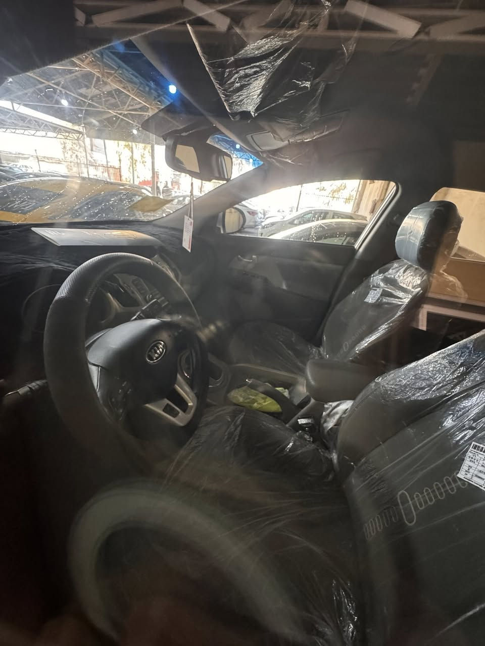 كيا سبورتج 2015 ماشية 73
جاملغ امامي وقبغ صندوق مبدل اصلي سعرها النهائي 155$ 
***********
***********
