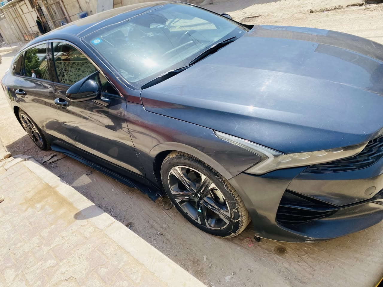 كيا K5 موديل 2021 للبيع
معوقين بغداد بعدلهه سنه وصير حره
مواصفات EX فول 1/1 ( بصمه / بانوراما / كشنات جلد / تبريد تدفئه كشنات / تشغيل عن بعد / داخل جلد / شحن لاسلكي / تشغيل عن بعد / تبريد قطعتين / رادار وتحديد مسار / اوتو هولد / وباقي المواصفات المعروفه ) 

وارد امريكي ضربتهه جاملغ وبنيد والباقي رشات صبغ اثر شخوط فديو توضيحي لصبغ 
كير مكينه صدر على وضع الشركه 
رقم بغداد 
مكاني:ديوانيه 
السعر :-135. وبي  مجال بسيط 
للاستفسار :- ***********
