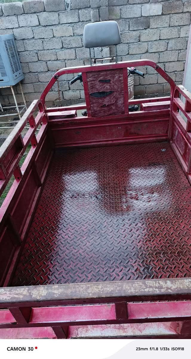 السلام عليكم
ستوته بعيره للبيع موديل 2019 محرك مفتوح معمر جديد لا صرف ولا تبخير ستوته نضيفه وحلوه تواير جدد باتري جديد ستوته جاهزه السعر. 875. مكان قاطع السبعاويين
 دويزات للستفسار. ***********
