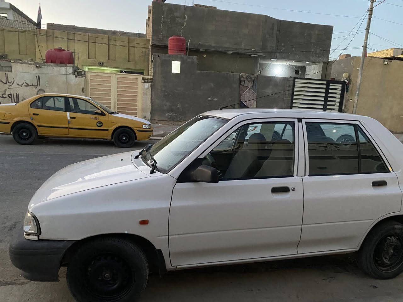 سايبا ٢٠٢٢ بيها صبغ بخشم الجاملغ الأيمن  فقط.  السعر    55.  للستفسار ***********
