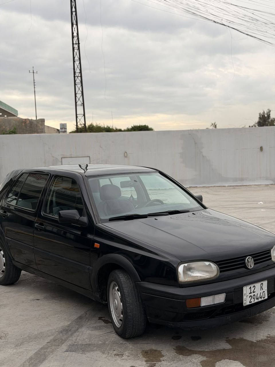 السلام عليكم
كولف mk3للبيع مديل93 محرك 0/8ابلادي كير ومحرك شرط السيارة فول مواصفات بس كير عادي اربع جامات كهرب استيرن بور تبريد❄ تدفئة 🔥 السيارة ماشية..( 148) حقيقي السيارة ابلادية  نظيفة جدااا  وجاهزا مايعوزها شي رقم نينوى انكليزي بسمي شرط التحويل السعر (48)وبي مجال بسيط  مكان السيارة موصل للاستفسار اتصل 
***********
***********
