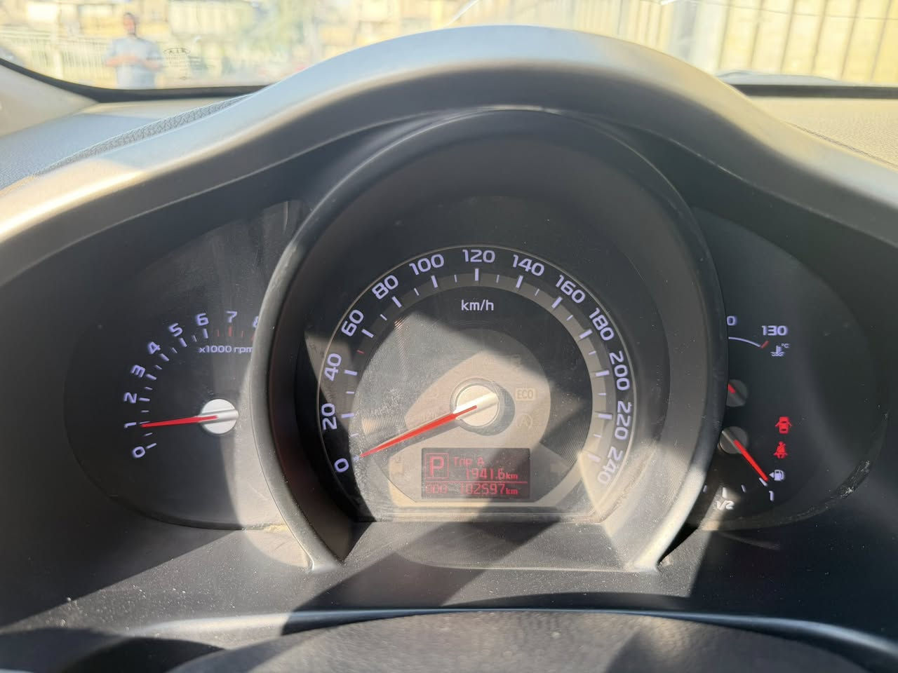 سبورتج :2016 خليجي سياره نص فول شاشه ومري شفط  اشاير بل مري ماشيه 102597km مكفوله من الضربه رقم بغداد العنوان الامين الثانيه للاستفسار : *********** السعر : 175 وبيه مجال العنوان الامين الثانيه
