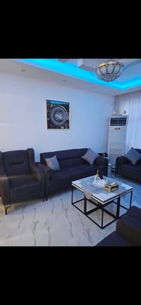 طابق ونص • ١٠٠م • سقف مغربي