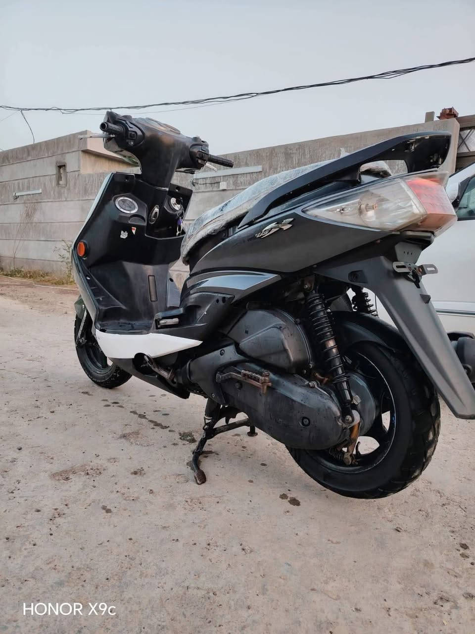 السلام عليكم دراجه سكنز فحل دراجه رمبه خير من الله محرك مكفول كفرات كدام لعين اوراق كامله مكاني مشاهده سعر 900 وبيها مجال قليل


**إذا كنت صاحب هذا الإعلان وتريد حذفه لأي سبب، رجاءا أرسل رسالة إلى الدعم الفني**