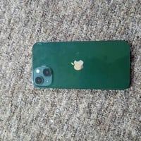 ايفون 13 • مكفول • بطاريه ٦٨