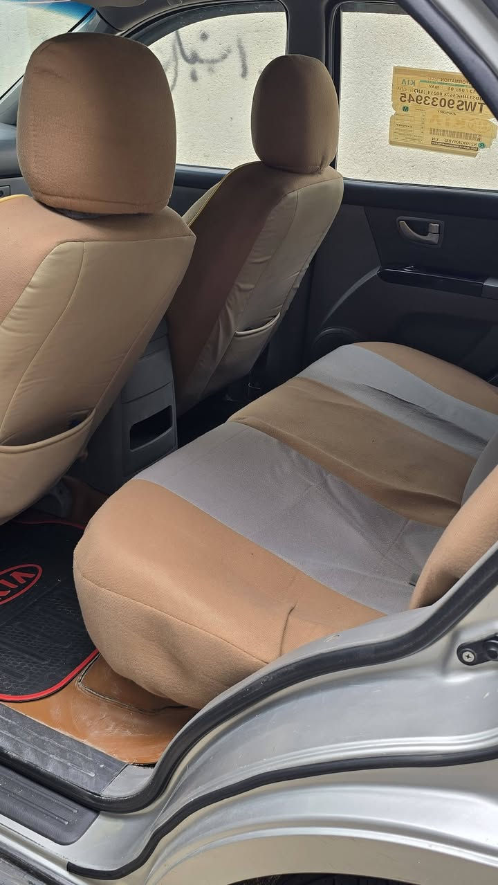 كيا سورنتو خليجي موديل 2009 محرك سته سلندر خمسه راكب كير مكينه حداديه كفاله باقي التفاصيل بالسونار 
عنوان ميسان قظاء الكحلاء
السعر 100 وبيها مجال
للاستفسار الاتصال ***********
