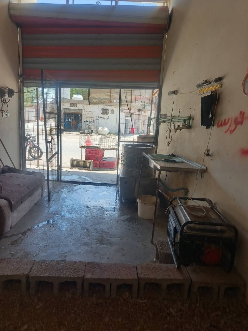 السلام عليكم محل دجاج كامل للبيع الشراي يتصل
السعر500
  ‏‪***********‬‏

