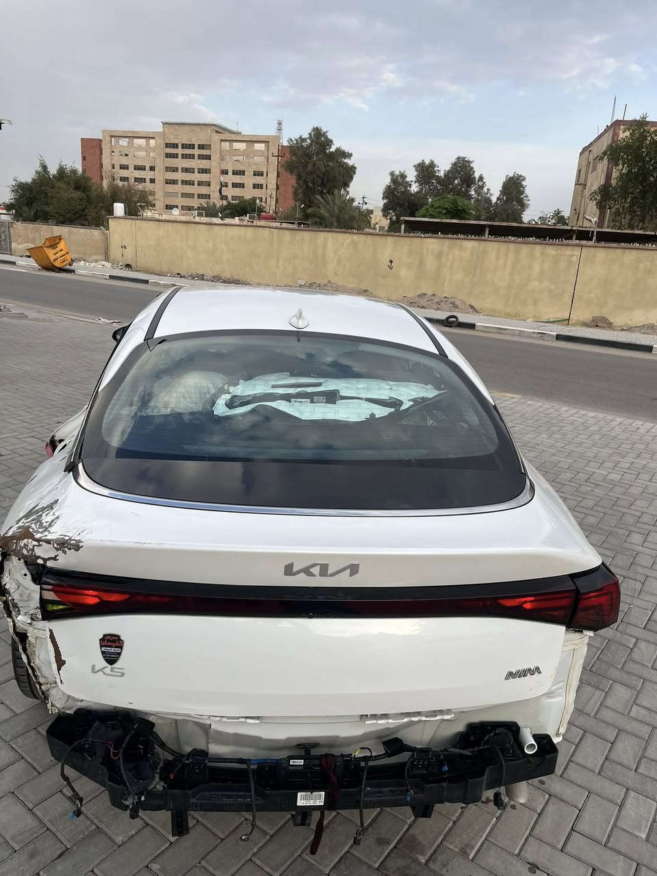 السلام عليكم K5مديل 2024خليجي رقم اربيل جديد سابقن كفاله ابيع كما موضح بصوره مكان السياره البصره غير متواجد علفيس ***********
