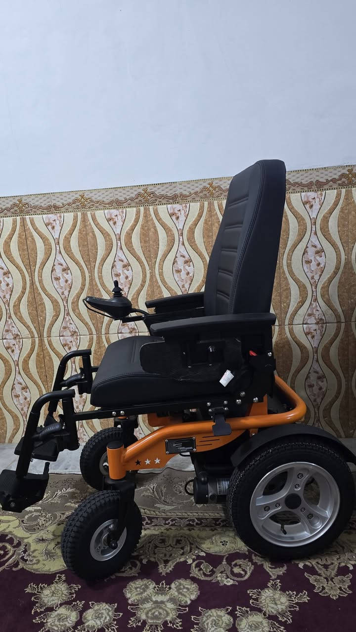 كرسي كهربائي جديد للبيع للاستفسار ***********

