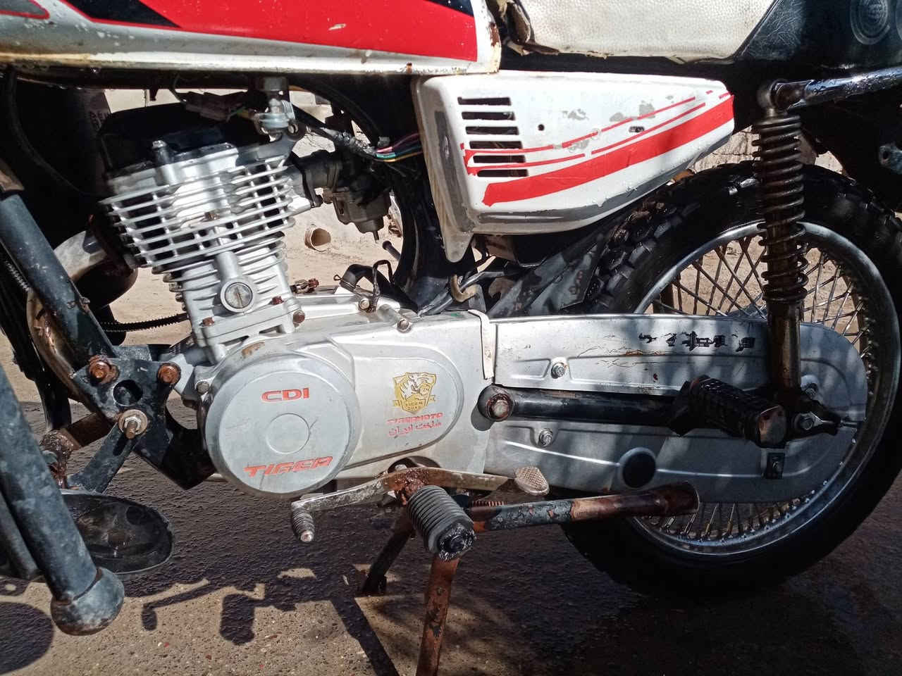 السلام عليكم ماطور اللبيع تايكر.موديل ٢٠١٩ كهربائية كلشي شقالة شرط النضافة السعر ٣٥٠ وبيهة مجال اتصل على الرقم ***********
