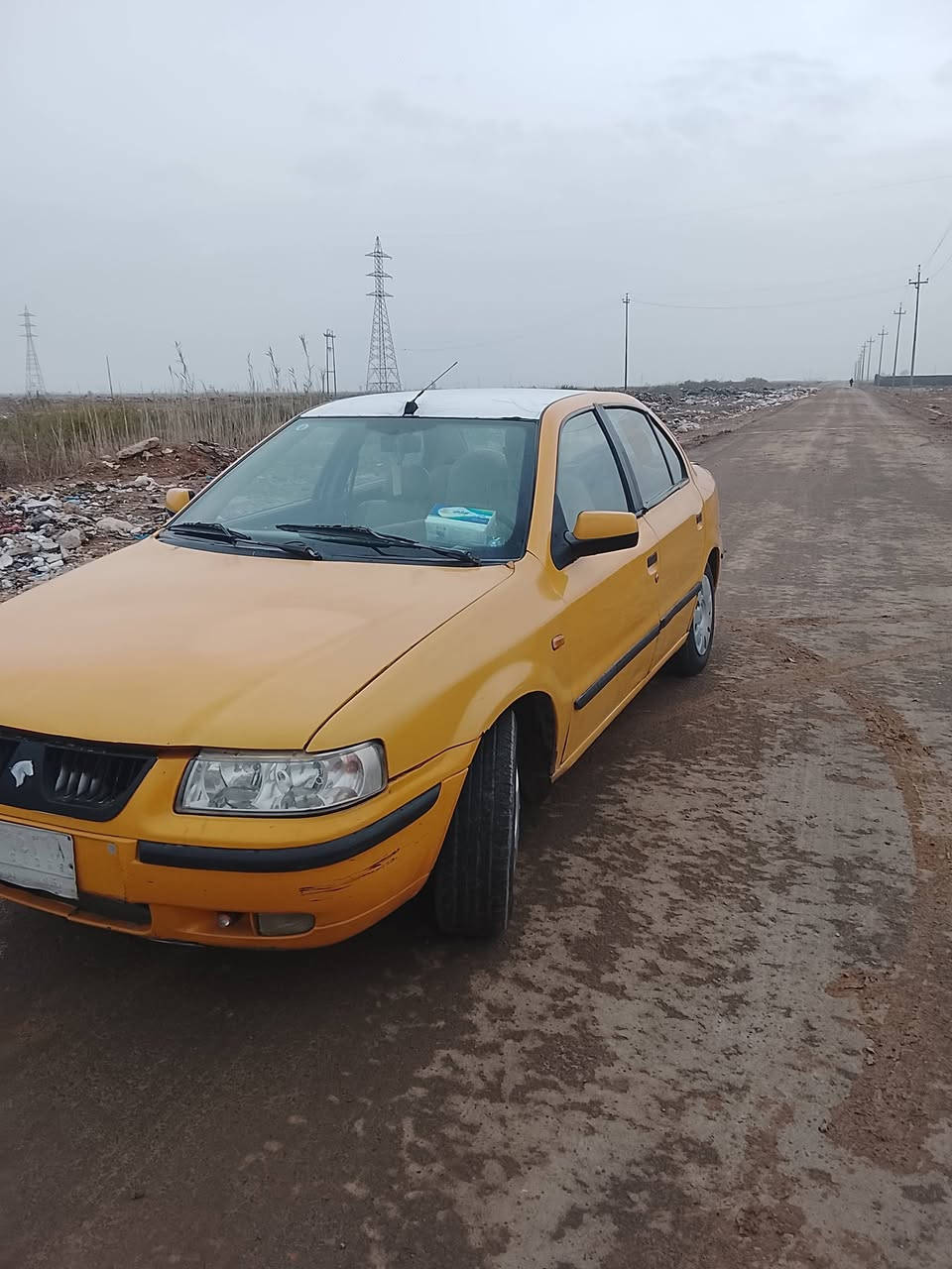 السلام عليكم سمنت موديل 2011 سياره جاهزه مكينه جديده حداديه جديده سياره مقفوله من الضربه السعر 33 وبيهه مجال  السنويه 29 سياره باسمي تحويل ثاني يوم عنوان بغداد مصفره هيئه وخط وبحث رقم الهاتف ***********
