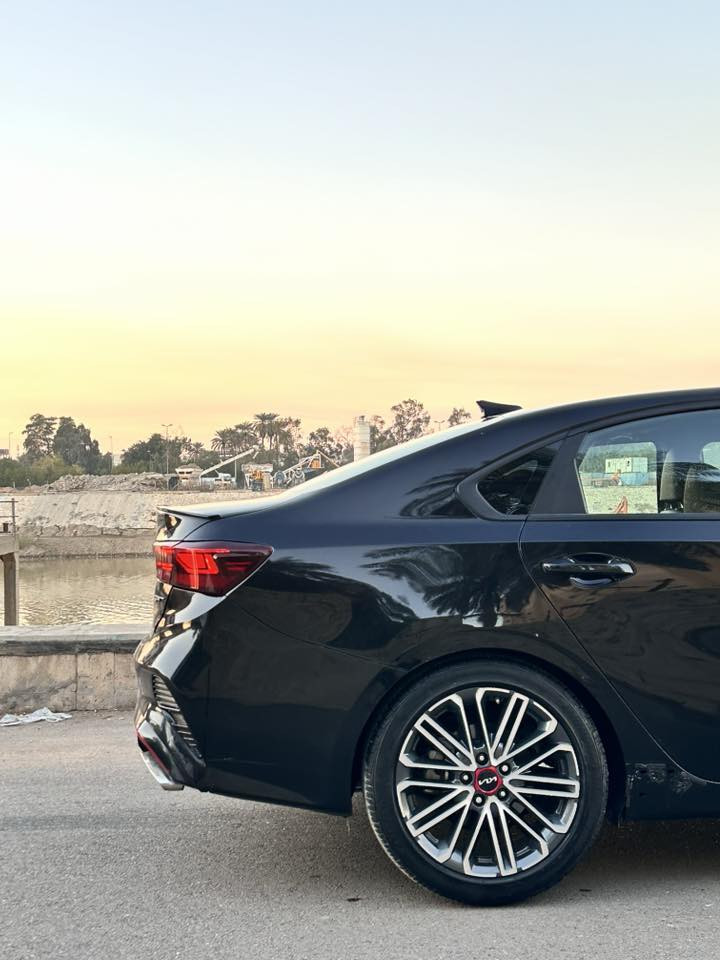 للمراوس بسبورتج او توكسان من موديل٢٠٢٢  والفرق موجود اذا اكو
او بيع ماكو مشكلة 

كيا فورتي جيتي اسود موديل 2022
وراد امريكي حادثها سرقة بدون قطرة صبغ فقط مكانات بارد خفيفة كلش ماشية 42 الف ميل 
محرك 1600 تيربو سبورت 
مكينة وكير مكفولات 
تدفىة تبريد خير من الله 
رقم اربيل مميز وحلو تريد تحويل تريد وكالة 
تحكمات استيرن مثبت سرعة 
كير 7 نمر 
شاشة اعطال 
شاشة كار بلي 
سستم سماعات قوي 
مري كهرباء 
مانع انزلاق 
صندوق ذكي 
لايتات زنون 
شفتات ستيرن 
مودات قيادة تلاثة 
شحن لاسلكي 
كشنات جيتي 
كروز سرعة 
سايد بريك كهرباء 
اوتو هولد 
السعر (147) وبيها مجال 
السيارة بدون رادارات من امريكا مسروقات 
للاستفسار اكثر ***********
