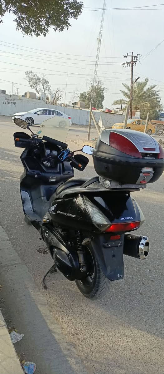 سلام عليكم سلفر 400 مكينه مكفوله عله لفحص شلعه معدل طير 180 اي نقص ما بيه وفر اي بياس مكفوله من كلشي لسعر 15وبيه مجال  او ومروس مكاني بغداد زعفرنيه رقمي ***********  احله من صور بل حقيقه
