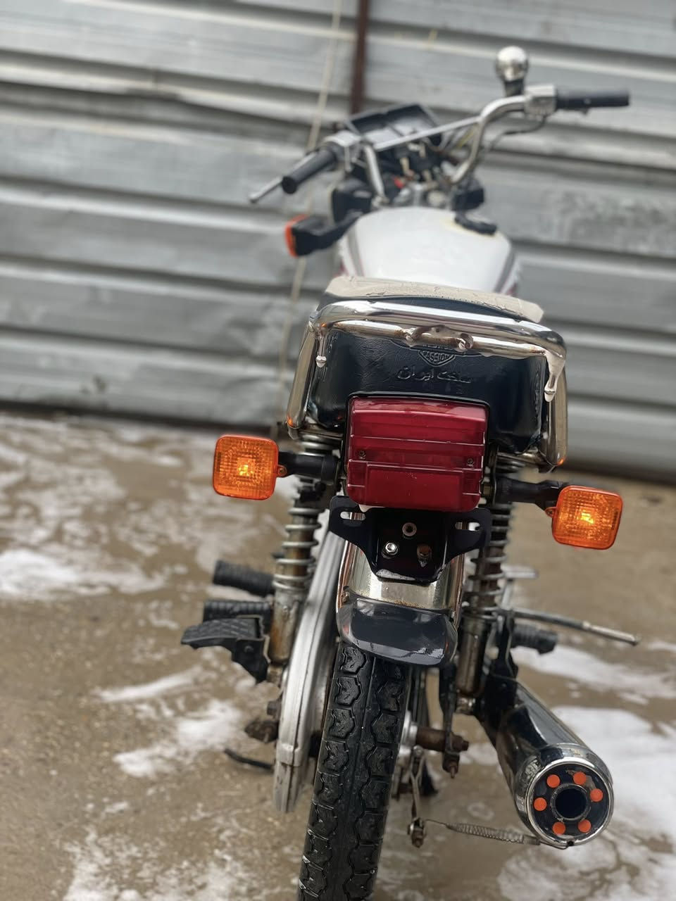 تايكر موديل2020 
اوراق اصولي 
نضافتهة مثل متشوفون 
السعر 350 وبيها مجال قليل 
للاستفسار خاص


**إذا كنت صاحب هذا الإعلان وتريد حذفه لأي سبب، رجاءا أرسل رسالة إلى الدعم الفني**