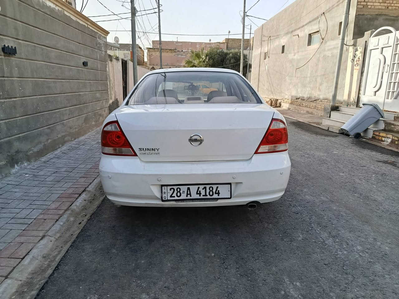 نيسان صني موديل ٢٠٠٨ جديداً بمعنى الكلمة تحكم مري دكم اربع بيبان حدادية كاملة باتري جديد تخم تايرات السعر ٩٥ وبية مجال مكاني ديوانية السيارة بسمي ***********
