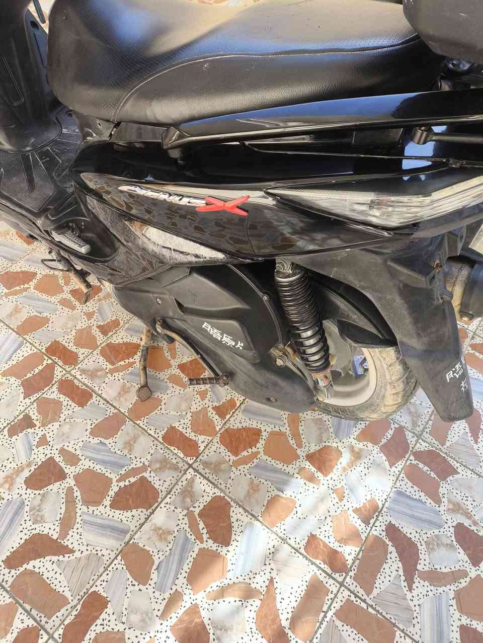 سلام عليكم عندي سكنس للبيع قبق نفخ فحل دراجه جديده حيل ع الفحص ماشيه ٢٨ فول شلعه مال رمبه مكاني بابل يم مجسر الثوره الاتصال ع رقم ***********
