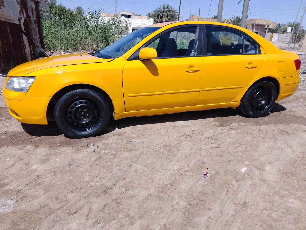 السلام عليكم سوناته للبيع 2010  كير مكينه قبل شهر شادهن  جديد صبقه جديده  مصفره من الهيئة والمرور مداور ثاني يوم بيها فخذه الأماميه مبدله السعر 70وبيها مجال المكان ذي قار سيد دخيل  الرقم ***********
