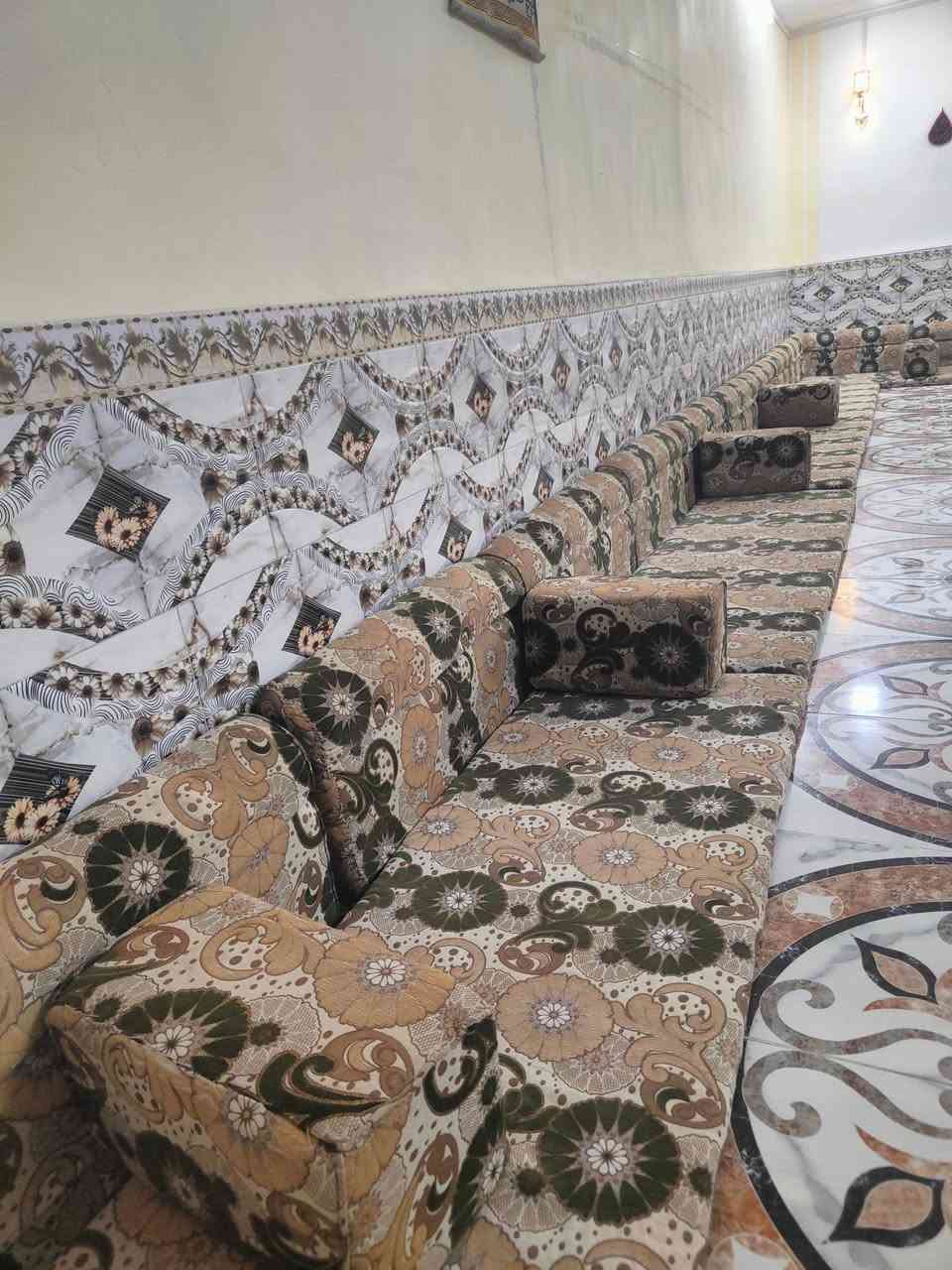 سلام عليكم ديوان للبيع 
نظيف كلش سعر 300 بيه مجال 
عنوان الشطره


**إذا كنت صاحب هذا الإعلان وتريد حذفه لأي سبب، رجاءا أرسل رسالة إلى الدعم الفني**