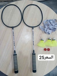 مضارب ريشة • شامل التوصيل • جنطة وريش