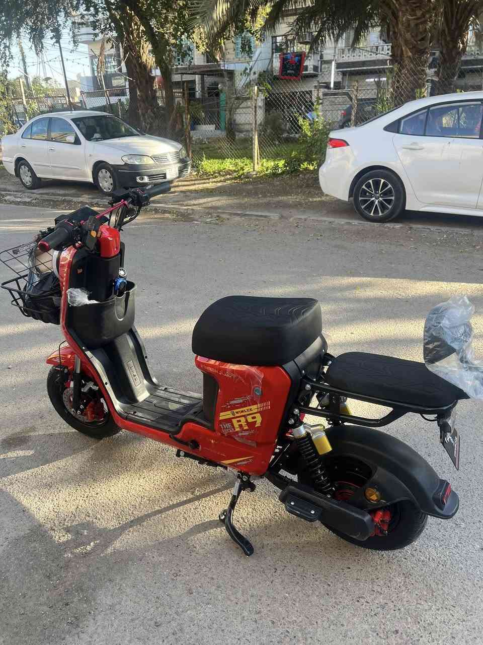 دراجه شحن R9  جديده
سرعتها 70-80 بيها نظار R بگ
موديل 2026 ماماشيه زيرو 
جبناها ومكفت ماعدنه مكان  
سعر 655 وبيها مجال 
*********** واتس
