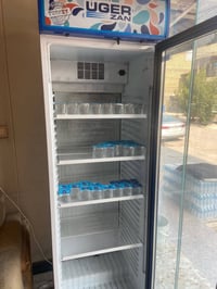 عندي عارضه عاموديه مثل ماموضح بالصوره العارضة تركيه UGER كولش نظيفه بس...