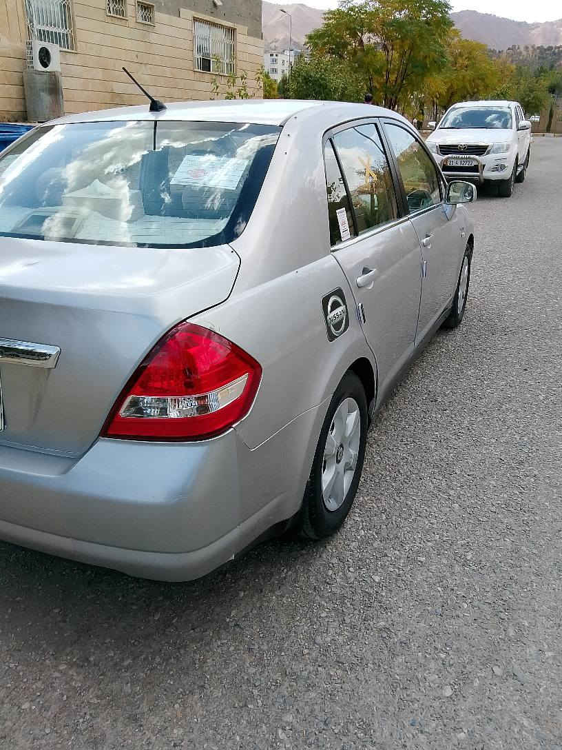 ...نیسان تیدا مۆدیل2007 ڕەنگی سلڤەر گێڕومەکینەی بەشەرت،زۆر جوان ماوەتەوە.ناو زەرد،سەنەوی تا مانگی 28/6/2026 بەسەردەچێت،ڕەقەم سلێمانییە،سەیارەکە کەمێک کاڵ بونەوەی، هەیە سۆنەرەکەیم داناوە،شایەنی باسکردن نییە،دوپارچەی بۆیاخە..نرخی 89گەڵاو مەعامەلە..شوێن:پێنجوێن،،ژمارە مۆبایل//***********_*********** ،،،... بنجوين, السليمانية
