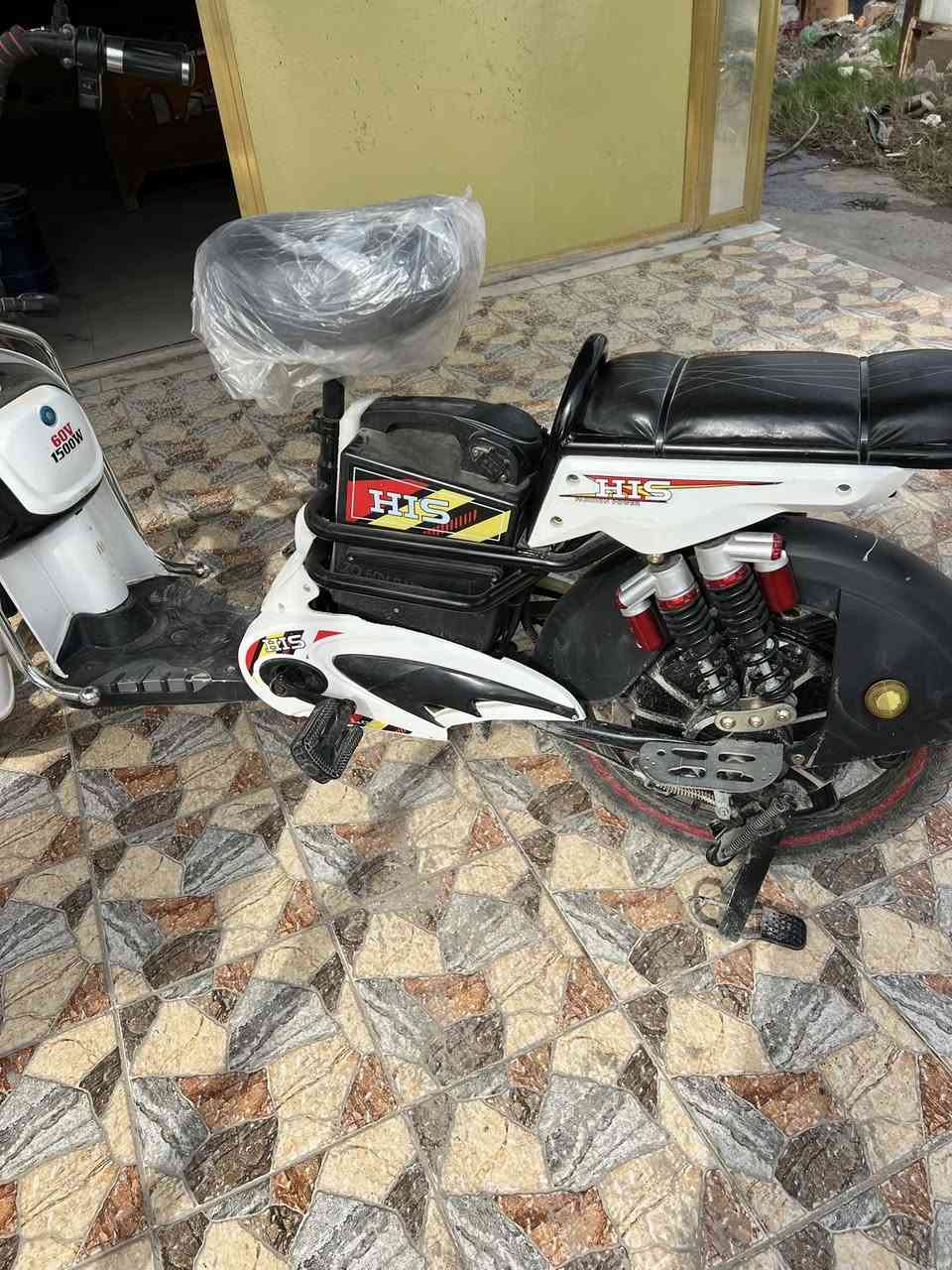 سلام عليكم شحن البيع موديل٢٠٢٦ بعده بتراب الشركه السعر خاص أو مراوس شعندك نزل بل تعاليق لو بل خاص بكاني ديالى تقاطع القدس الرقم***********
