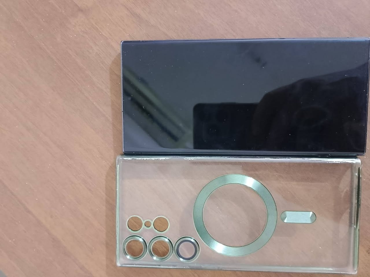 S23 Ultra
اس الترا23كامل مكفول لون اسودبلاتنيوم مع ضهرحمايه +كفر
مع شاحن اصلي سعرالشاحن 40الف يدعم الشحن السريع
ذاكره الجهاو256+12داخليه يدعم 120فريم +سلاسه فول اج دي
دبل سيم كارت مع حمايه عدسات الكامره الاستفسار اتصال واتس 
***********السعر750القرنه الثغراستخدام الجهازسنه وشهرين
