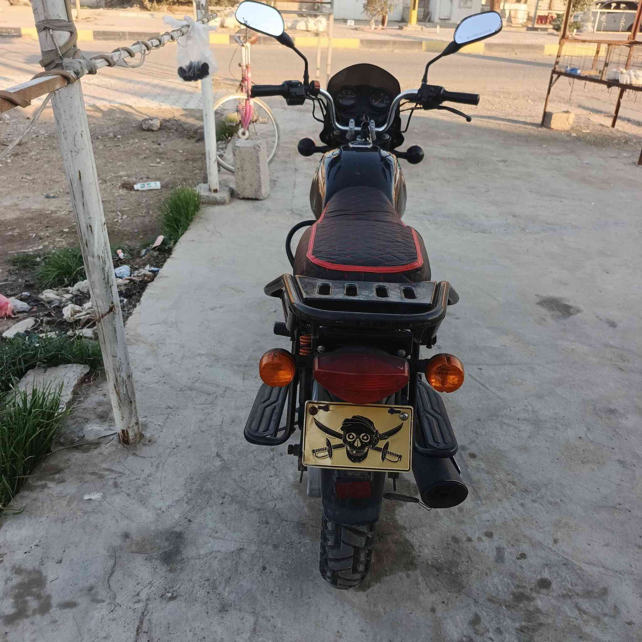 سلام وعليكم دراجة بوكس البيع موديل 21 سعر 850 بيهة مجال ***********
