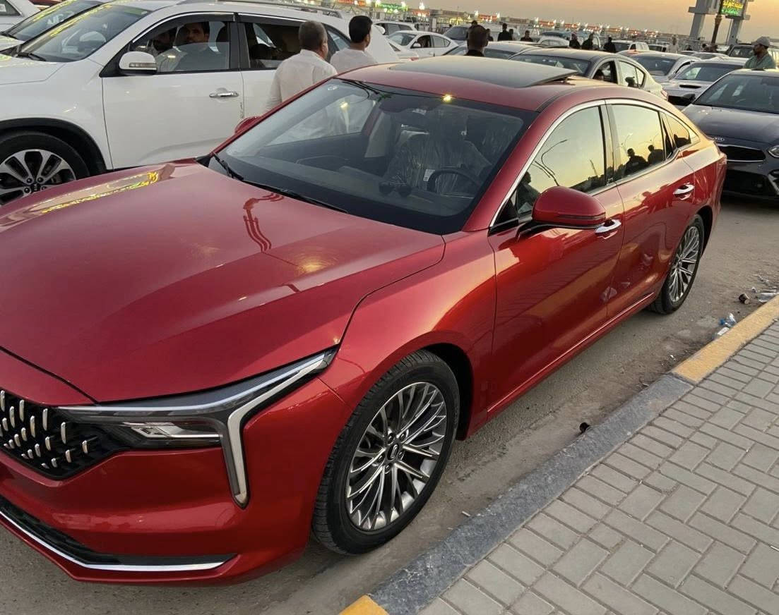 بيستون B70 لون مميز دم الغزال كرزي❤️ فول مواصفات محرك 1500 تيربو 🚀 موديل 2023 ماشيه49 الف  
 مواصفات بلتفصيل
كير اوتو 7 نمره s
بانوراما
 مري طي 
اوتو هولد ستوب  
تنبيه سرعه واصطدام  
بصمه تشغيل وبصمه هاند بريك 
شاشات جبيره
 كرسي كهرباء تدفئه تبريد 
 بصمه دخول  
 كروز سرعه 
هواي بيها بعد مواصفات فول للخير 
وارد خليجي يعني مو شد اوتجميع مثل باقي الصيني لا 
سياره متانه بمعنه الكلمه  
بيها بارد بل جاملغ الامامي فقط ومصبوغ كد البارد فتح مامفتوح الجاملغ قليل جدان البارد 
تحويل مباشر السياره بسمنا بصره حره
السعر 148 بيها مجال قليل 
عنوان البصره حمدان 
***********
