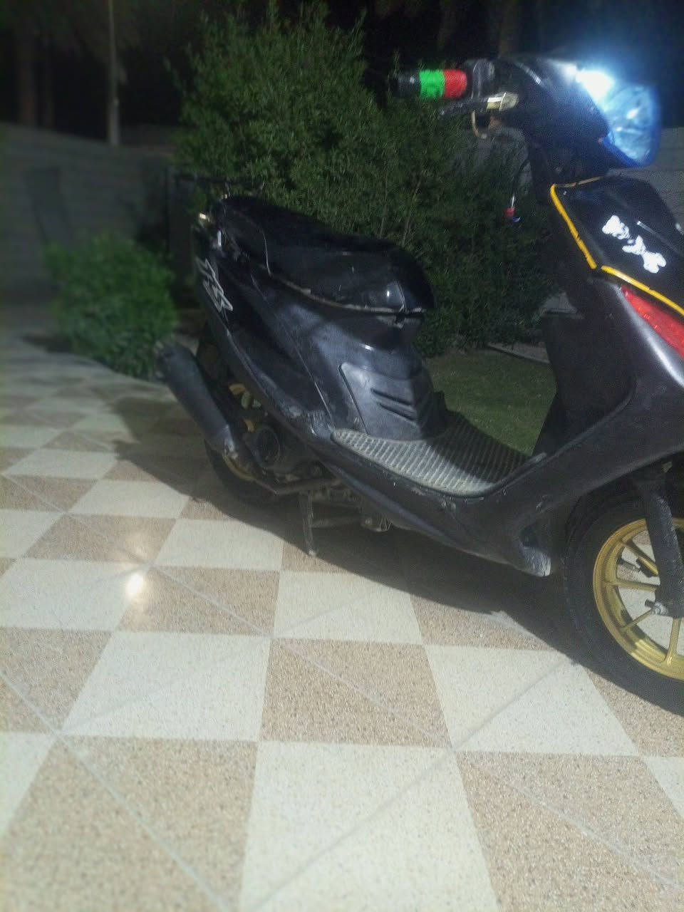 السلام عليكم ماكس البيع بوشه 49 مفتوح مره واحده السعر 350 0789 170 3900
