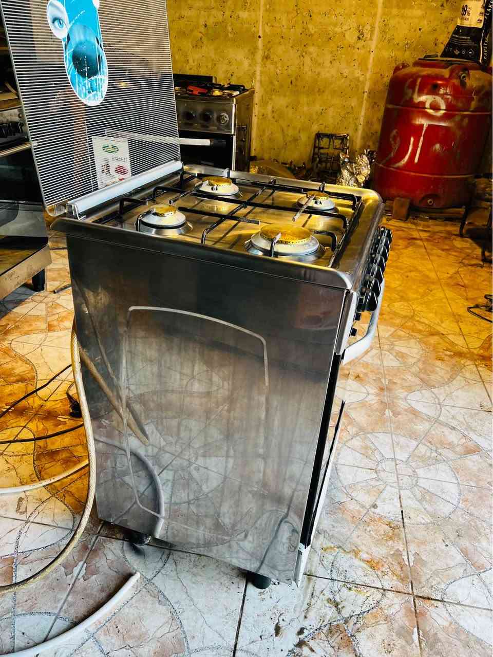 طباخ فرش مصري العين الزرقاء 
4اعيون اخو الجديد كله كامل وشغال 
4عيون وفرن فوك وجوه 
سعره 150
واكو مراوس عدك طباخ قديم دزلي صوره
واتساب *********** النجف, العراق
