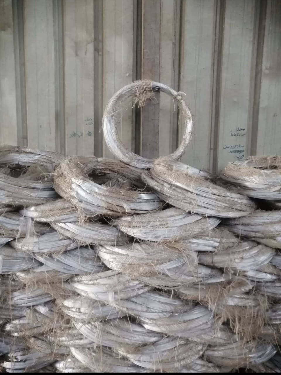 ⬜{بسم الله الرحمن الرحيم}🔵
⚪{مكتب ابوجلال العكيلي}🔵 
🔵لبيع حديدالتسليح وال(BRC))⚪
⚪قياس 32 ملم🔵
🔵قياس 25 ملم⚪
⚪قياس 20 ملم🔵
🔵قياس 16 ملم⚪
⚪قياس 14 ملم🔵
🔵قياس 12 ملم⚪
⚪قياس 10 ملم🔵
⬜(يوجد لدينا سيم ربط جملة ومفرد)🟥 
🟥(ويوجد لدينا كافة قياسات الأتاري)⬜ 

مستعدون لتجهيز كافة المباني والدور🏗️🧱
{***********} جلال
{***********} 

{***********} عقيل

{***********}
{***********}

ويوجدخدمه توصيل لجميع مناطق بغداد🚚

ويوجد لدينا أسعار وزن يعني جمله
مع كافه احترام وتقدير لكم
