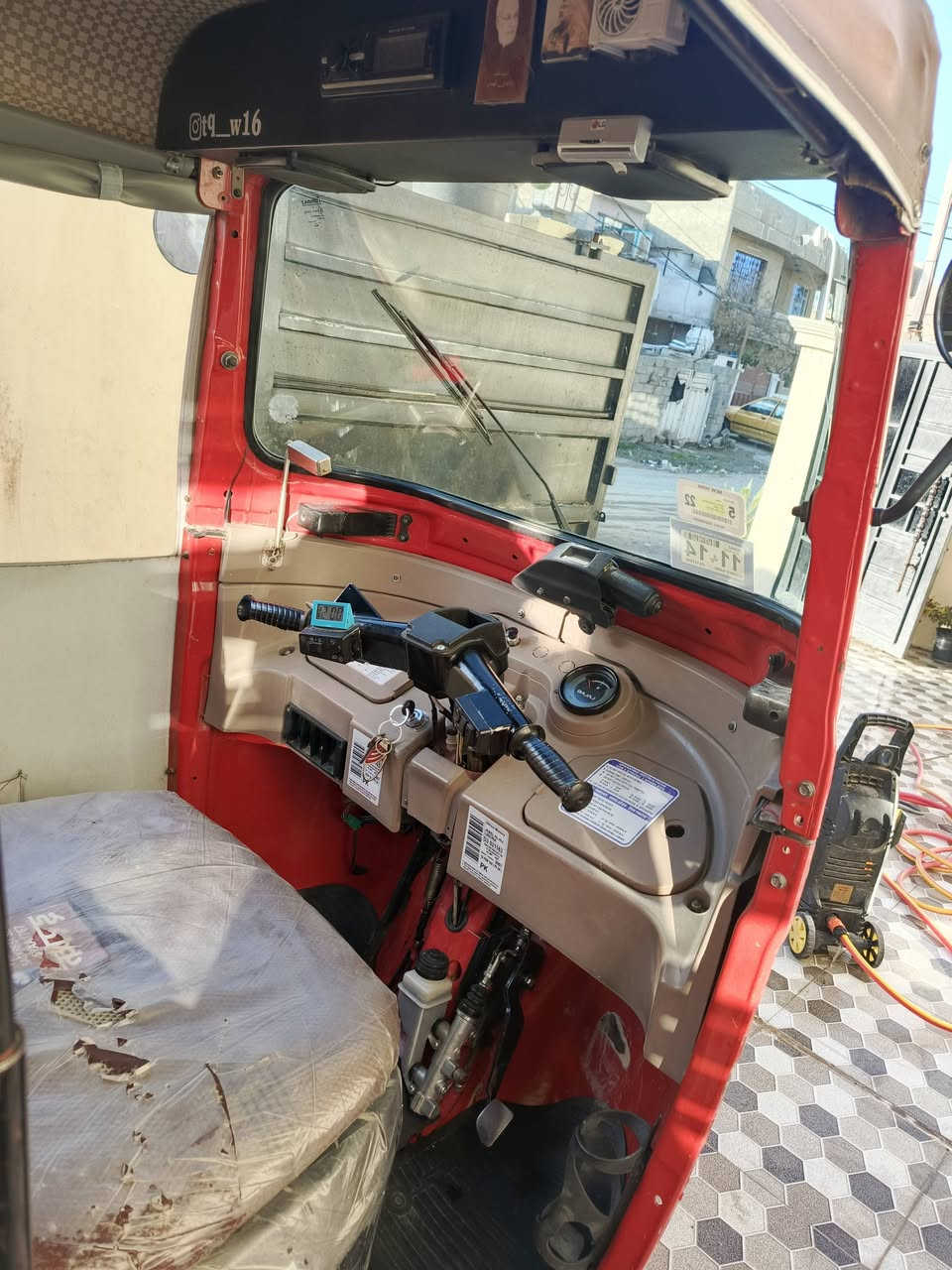 السلام عليكم تكتك 2018 كفاله مرقمه باسمي رقم وسنويه
تكتك كدام عينك حيل جديده سعرة 7200 مكاني بغداد الدورة ***********
