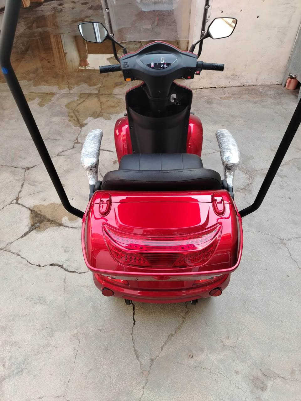 عربانة كهربائية شحن للبيع 
للتواصل : *********** كركوك, العراق
