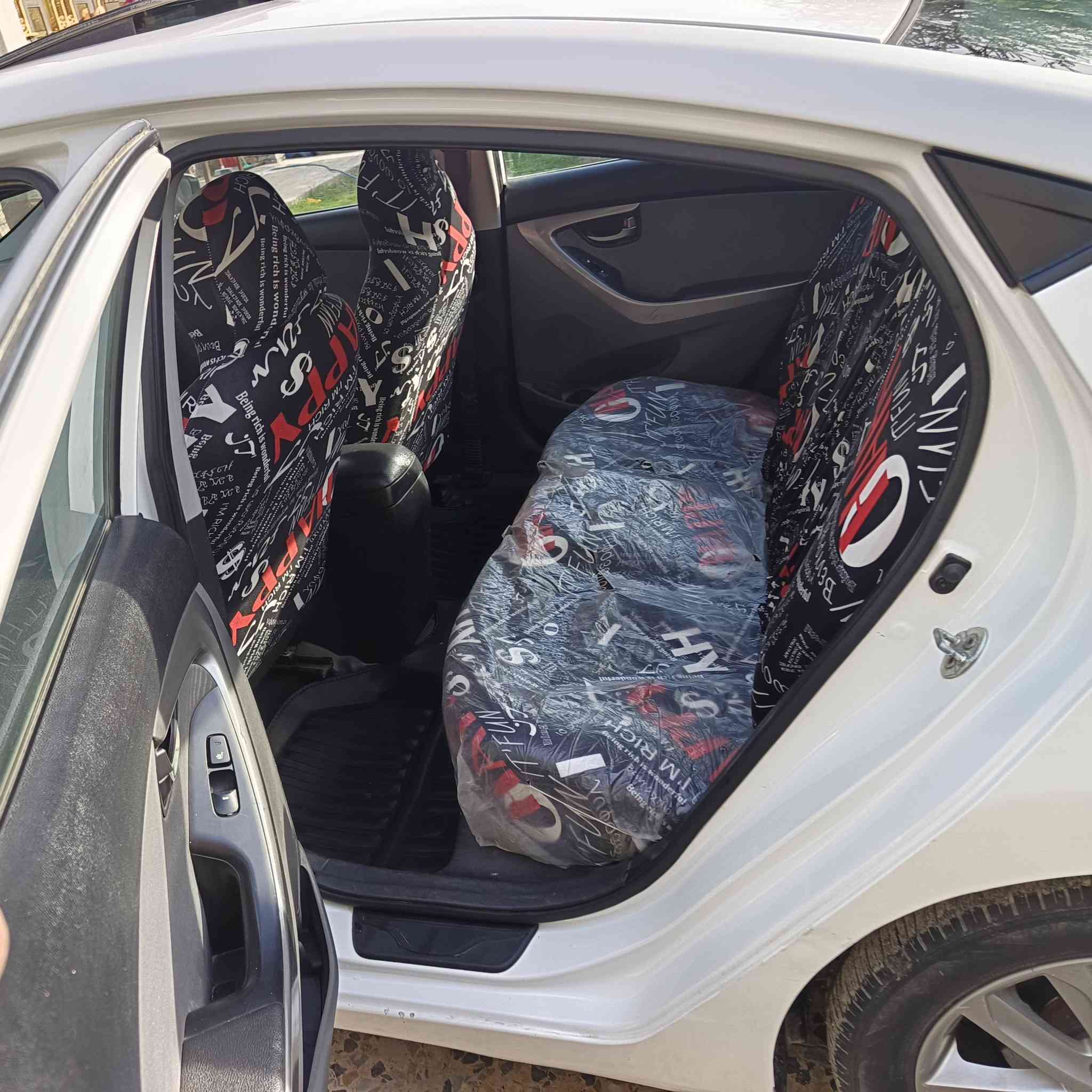 النترا ٢٠١٣ كندي  حادثهة حوض الجنطة محرك ١٨٠٠ جاهزة من كل النواحي بيهة صبغ اثر شخوط  وطخات بسيطة بدون حادث للجمالية حزام ابيعلك. سيارة بأسمي تحويل ثاني يوم سعر (108) وبيهة مجال. بالخير على الياخذهة. العنوان ( بغداد - المدائن) للتواصل ***********
