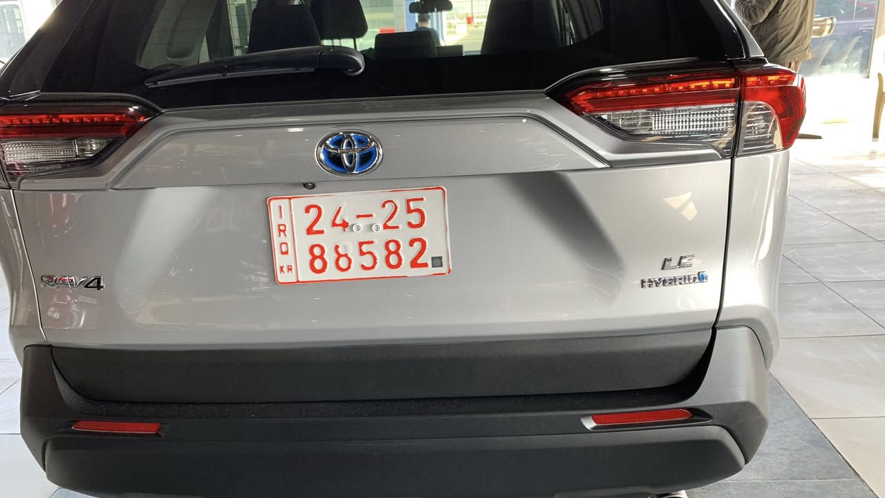 TOYOTA RAV4, 2024
ماشي 35  Mil
السيارة 2T3LWRFV*RW
صنع TOYOTA
اسم الشركة المصنعة TOYOTA MOTOR MANUFACTURING CANADA
الموديل RAV4
سنة الموديل 2024
بلانت سيتي WOODSTOCK
سلسلة 50 Series
تريم جنيه مصري
نوع السيارة مركبة ركاب متعددة الأغراض (MPV)
بلد النبات CANADA
اسم الشركة المصنع Woodstock Plant
دولة النبات ONTARIO
Trim2 HV
Series2 Wagon Body Style
فئة جسم السيارة مركبة رياضية متعددة الأغراض (SUV) / مركبة متعددة الأغراض (MPV)
أبواب 5
تصنيف الوزن الإجمالي للمركبة من Class 1C: 4,001 - 5,000 lb (1,814 - 2,268 kg)
عدد المقاعد 5
عدد صفوف المقاعد 2
نوع القيادة 4WD / 4-Wheel Drive / 4x4
نوع البطارية نيكل-ميتال-هيدريد / نيوميتر هيدريد / نيوميتر هيدريد
عدد الاسطوانات المحرك 4
النزوح (CC) 2500.0
النزوح (CI) 152.56
النزوح (لتر) 2.5
نوع المحرك A25A-FXS
نوع الوقود - أساسي الغازولين
تكوين المحرك في خط
نوع الوقود - ثانوي كهربائي
فرامل المحرك (حصان) من 176
مستوى الكهرباء HEV (السيارة الكهربائية الهجينة) - المستوى غير معروف
معلومات المحرك الأخرى Motor: 3NM+4NM(Ni)
نوع حزام الأمان دليل
معلومات أخرى عن نظام التقييد حزام الأمان جميع المقاعد
سعر. 24000$$
***********
