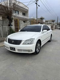 تويوتا كراون • ٢٠٠٦ • ١٨٢٠٠٠ كم