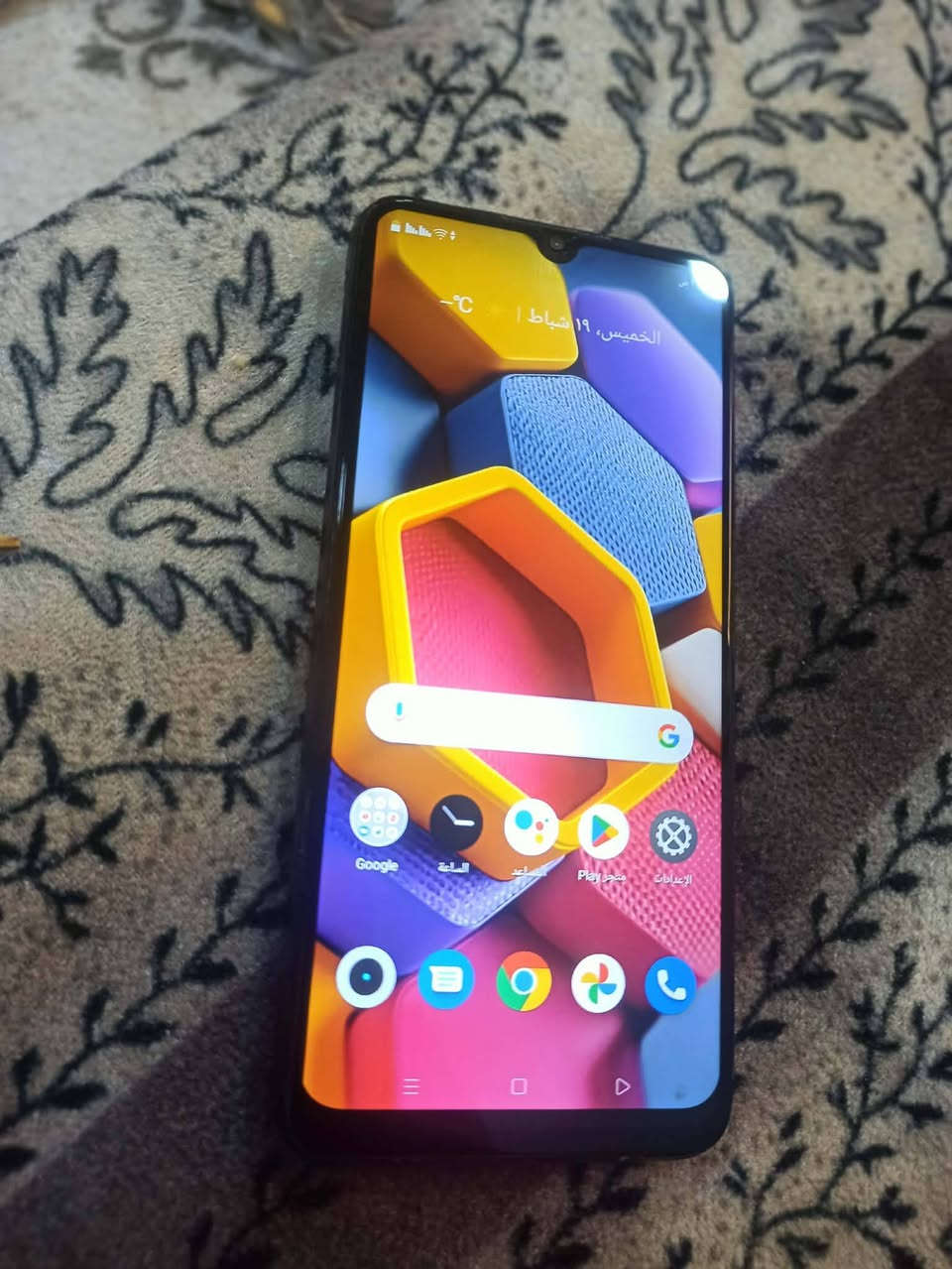 سلام عليكم موبايل ريلمي c21y البيع جهاز نضيف فقط نقطه بيضيه ماتثر شي ذكر 64 سعرة 55 الف ***********
