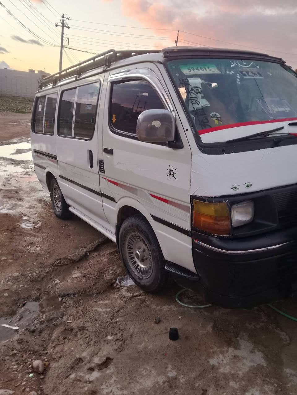 سلاوخواتان لییبت 
ئە م تویتابوزە بوفروشتن 
ئاڕم بلاستیک سلیمانی
مودیل 95
مە کینە ئونجی گیڕتوماتیک
گیڕومە کینە وئە کسل بە شە رت
لیدراوە زە ربە ی نیە وبیی بویاخە
سیعر35وە رە قە و مە عمە لە 
شوین کە لار سمود
ز`م***********
