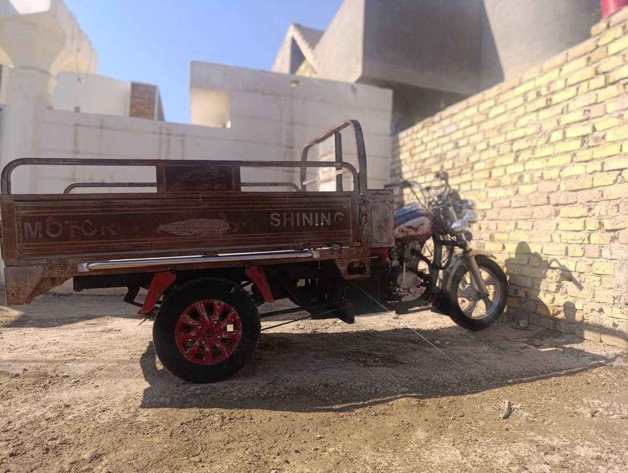 سلام عليكم ستوته للبيع موديل 13مكفول اوراق اصولي مكينه 20 ،       كلشي بيه شغال مكاني حله سياحي ،الرقم. 0787 854 0115
