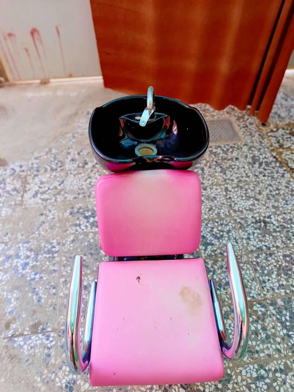 مغسله رئس حلاقه للبيع


**إذا كنت صاحب هذا الإعلان وتريد حذفه لأي سبب، رجاءا أرسل رسالة إلى الدعم الفني**