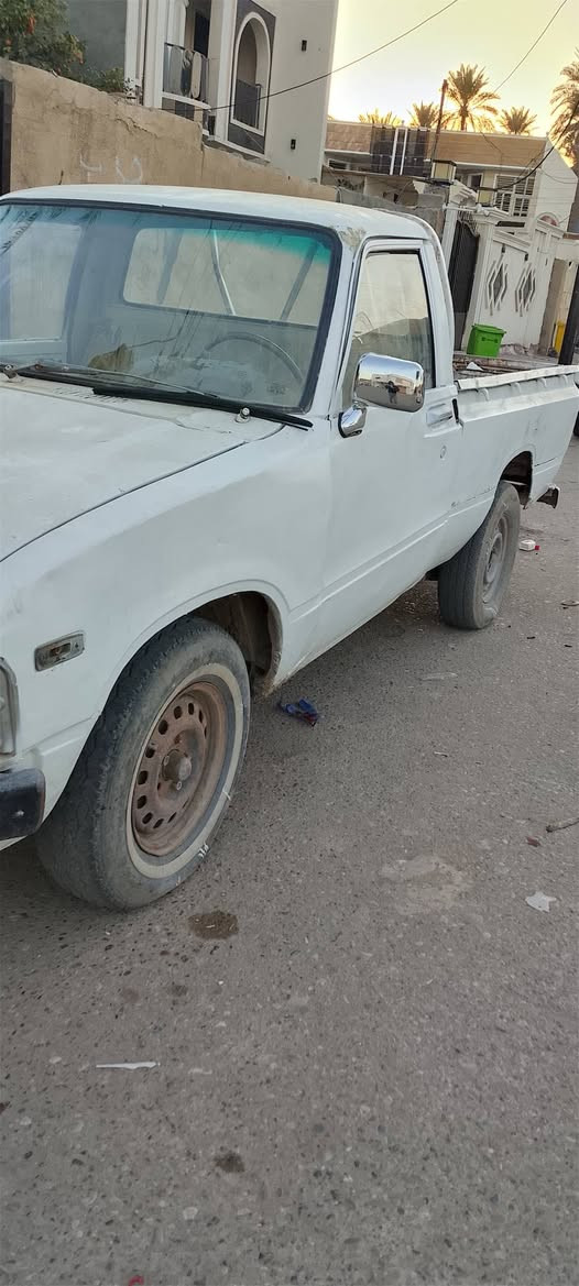 بيك اب موديل 80 للبيع رقم اصفر انبار
كير محرك اكسل شرط شاصي بي خياس 
السعر 15وبيها مجال المكان بغداد قضاء المدائن ،ترهم مراوس 
رقم الهاتف ***********
***********
