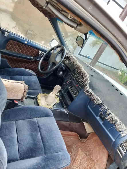 السلام عليكم للبيع اوبل اوميكا موديل 89صبغ بلاد كهربائيات كله شغاله صدر جديد رقم ديالئ سنويه ل٢٦ سياره باسمي السعر ٢٧وبيه مجال العنوان ديالئ خانقين ناحية السعديه رقم موبايل *********** واتساب ***********
