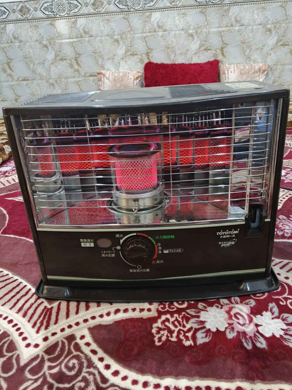 للبيع صوبه تلفزيونيه جديده  سعر 160  مكان بروانه حي الشرطه غرب مدرسه عين العرب  ***********
