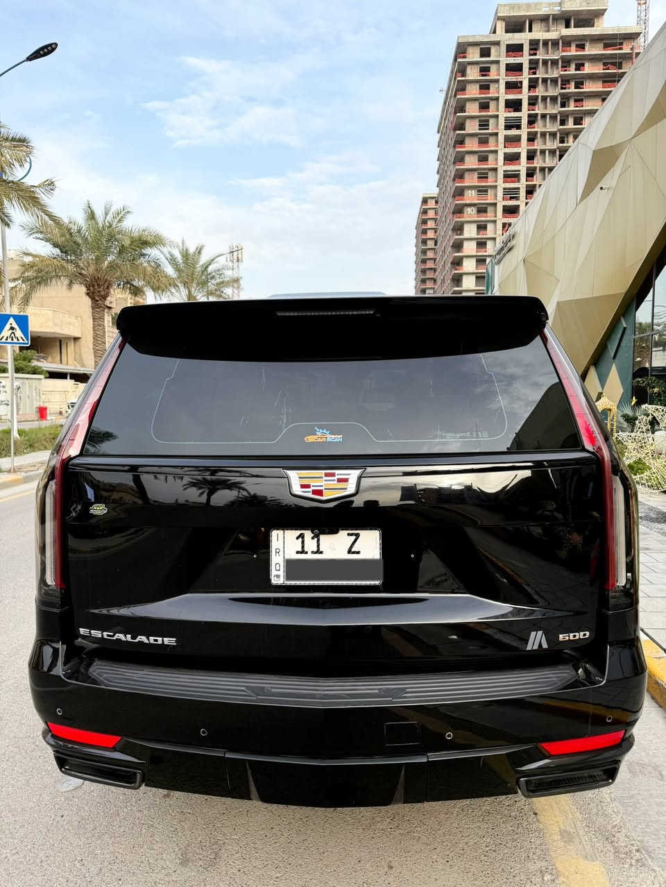 كاديلاك اسكاليد 600 ( اسبرسو  ) اعلى فئة 
موديل 2023
خليحي لون اسود بلاك ادشن بلادي فول مواصفات 
ماشية 58 الف 
مغلف pff ضمان 10 سنوات 
‎خليجي وكالة المنصور وبعدهه بالضمان  
‎كفالة عامة من الصبغ والتبديل وكير ومكينة‎

‎ فول مواصفات للاخير 
‎تشغيل عن بعد 
‎مساج 
‎سماعة 36 ماركة AKG
‎سقف كنتارا
  ‎‏‎6 كاميرات
‎فور ويل
‎كشن رجاج 
‎دوسات كهرباء 
‎داتا شو 
‎بانوراما 
‎داخل جوزي
‎جنطه ذكيه جلاق
‎رادار تحديد مسار
‎رادار خلفي
‎رادار امامي 
‎رادار جانبي 
‎كشن تدفئة وتبريد سايق وراكب
‎كشنات امامية تدليك
‎كشنات خلفية تدفئة
‎مري شفط 
‎اشارة بداخل المراية
‎كشنات جلد 
‎كشنات خلفية منفصل VIP
‎الكشنات كهرباء 
‎ذاكرة ميموري ستيرن وكشن
‎ويل ٢٢ بلادي 
انارة محيطية ٦٤ لون
دوسات كهربائية
رقم السيارة مرتب 
السعر : 790 $

‎باختصار السيارة فول للاخير
رقم الهاتف : ***********
