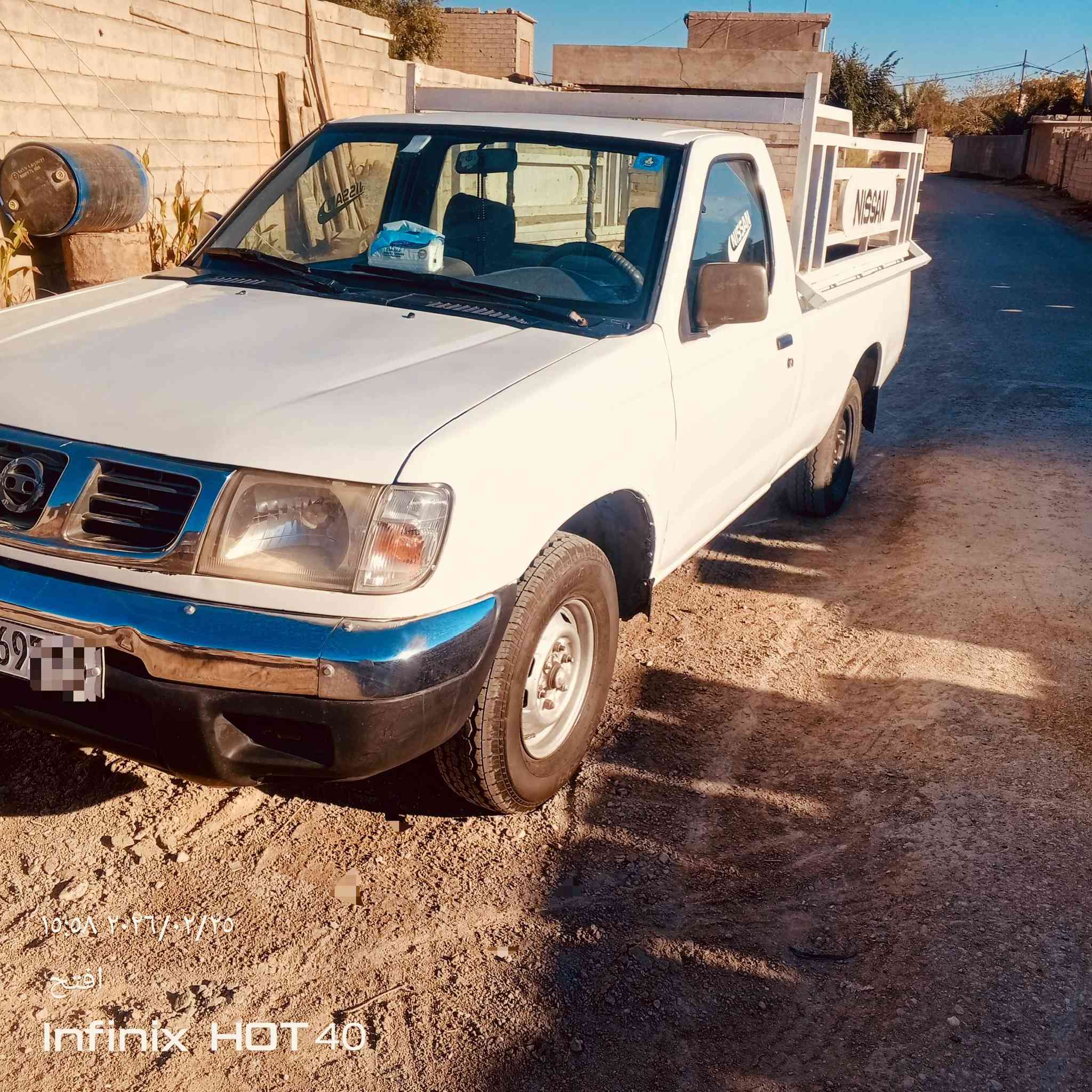 سلام عليكم 
نسيان موديل 2002
5چنكال
كير محرك أكسل شاصي مكفول 
حداديه امامي خلفي جديده 
تخم تايرات جديد 
صبغ حزام للجماليه 
سنويه لل 29 هزه وفحص جديد رقم بغداد انكليزي تحويل مباشر 
للبيع او مراوس 
ب . نيسان دبل قماره 
ب .نيفار 
ب .كيا حمل حديث 
العنوان ديالى المقداديه 
للتواصل ***********
اتصال او واتساب
