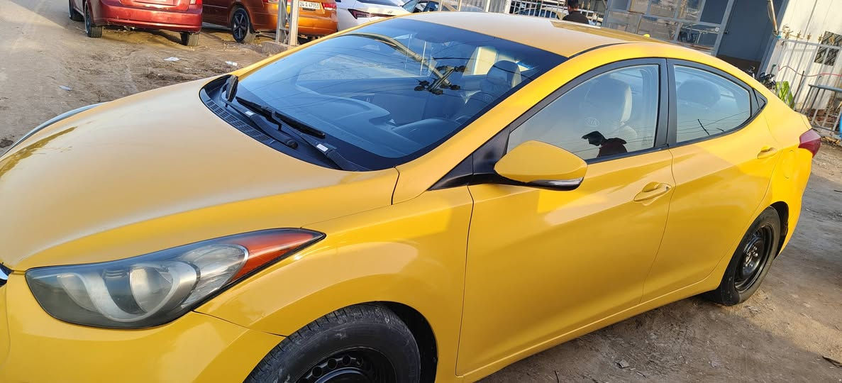 النترا موديل 13 امريكي محرك حداديه كير دهن بانزين كفاله عامه كلين بيها نص شبر فوك الجاملغ الخلفي اليسار راجع عل بارد بدون دواخل السعر 100 بيها مجال بسييييط ***********
