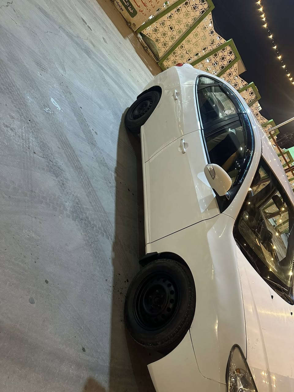 السلام عليكم 
النترا موديل ٢٠١١ رقم اربيل مكينة ١٦٠٠ سيارة جاهزة من كلشي مكان السيارة نجف 
السيارة بيها مكانات صبغ السعر ٨٨ 
***********
