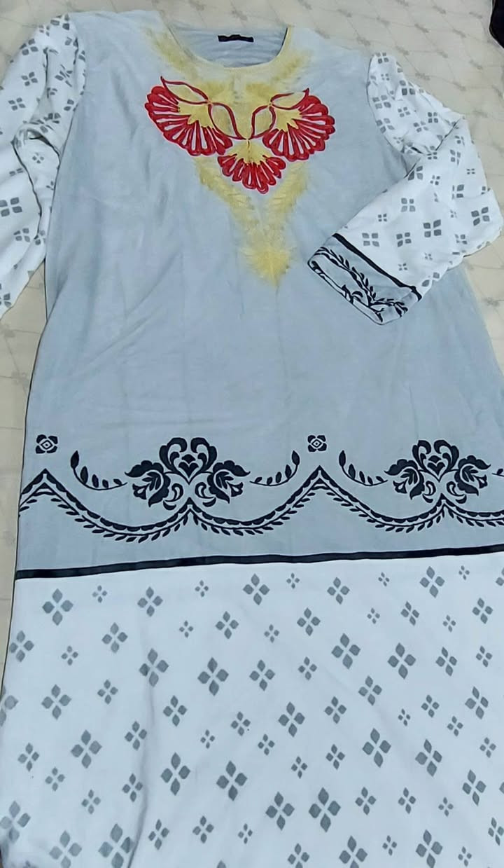 دشاديش بلوزات جاكيت بناطير نسائي وبناتي كله نضيف اكثر من ٢٠ قطعه ب١٥ الف فقط نضافه فول مكاني نجف


**إذا كنت صاحب هذا الإعلان وتريد حذفه لأي سبب، رجاءا أرسل رسالة إلى الدعم الفني**